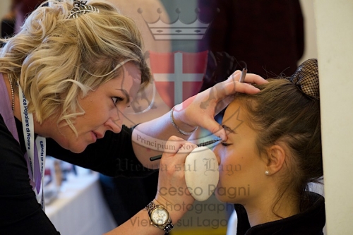 Acconciature e trucco0113