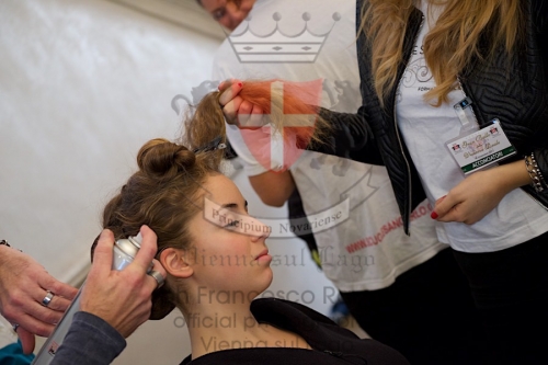 Acconciature e trucco0126