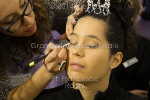 Acconciature e trucco0178