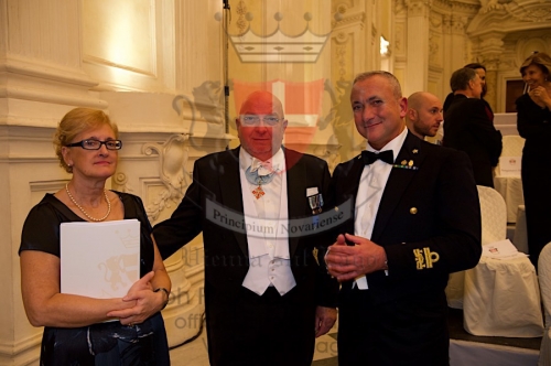 Ballo e Ospiti Deb0113