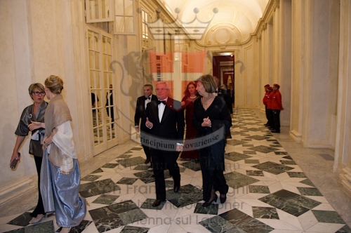 Ballo e Ospiti Deb0250
