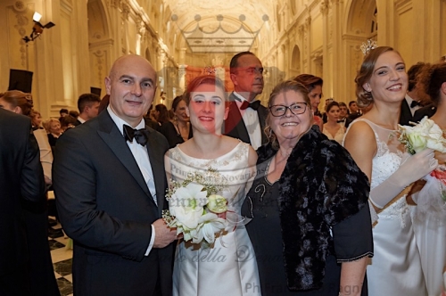 Ballo Ospiti e Deb0103