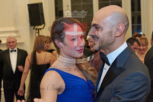 Ballo Ospiti e Deb0162