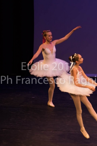 Etoile 20170274