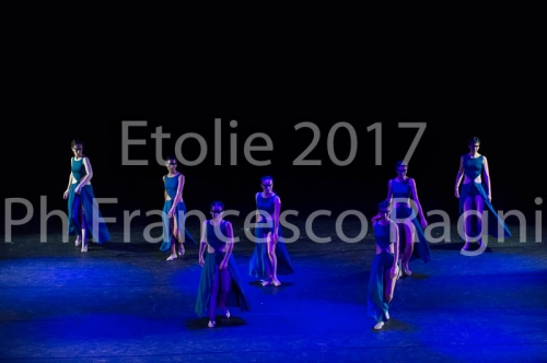 Etoile 20170585