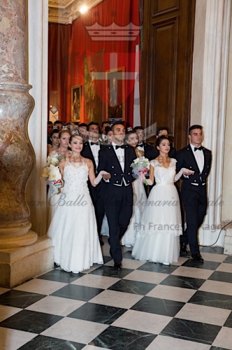 Gran Ballo apertura00005