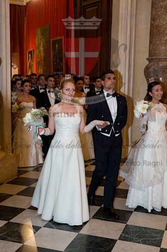 Gran Ballo apertura00010
