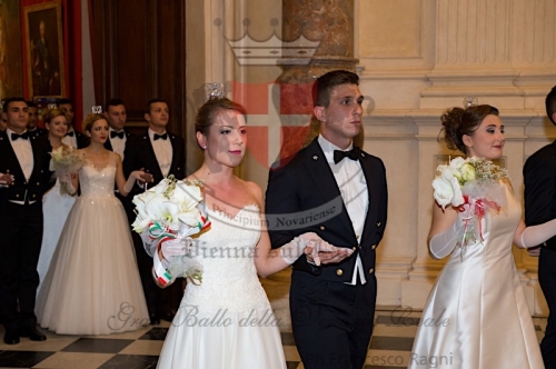 Gran Ballo apertura00030