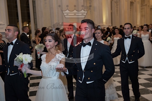 Gran Ballo apertura00198