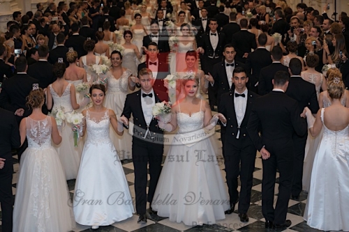 Gran Ballo apertura00241