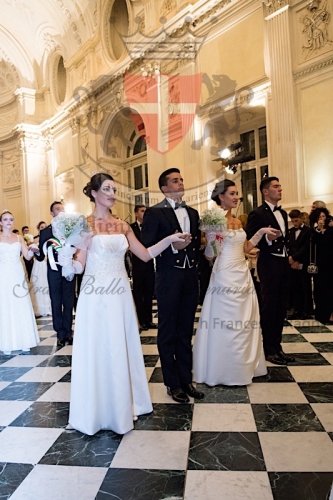 Gran Ballo apertura00452
