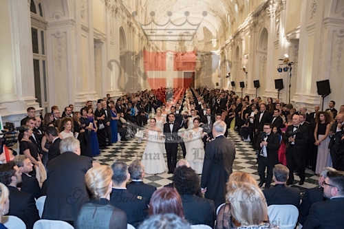 Gran Ballo apertura00470