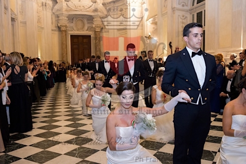 Gran Ballo apertura00480