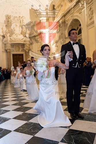 Gran Ballo apertura00481