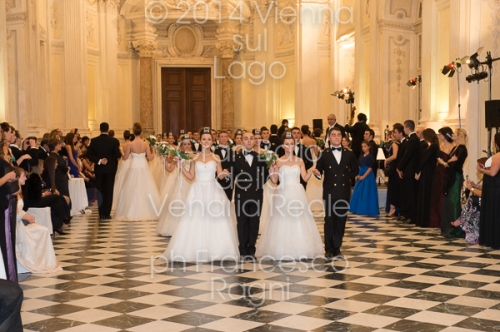 Gran Ballo apertura0124