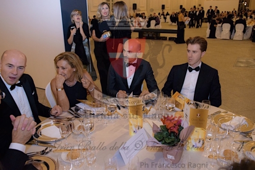 Pranzo di gala0200