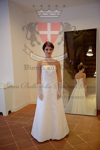 Ritratti Deb salone guardie0004