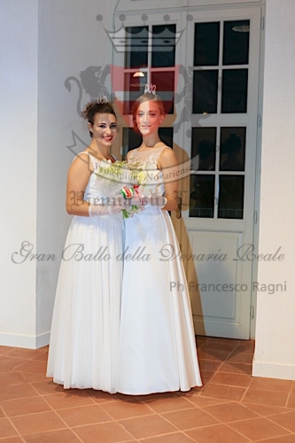 Ritratti Deb salone guardie0309